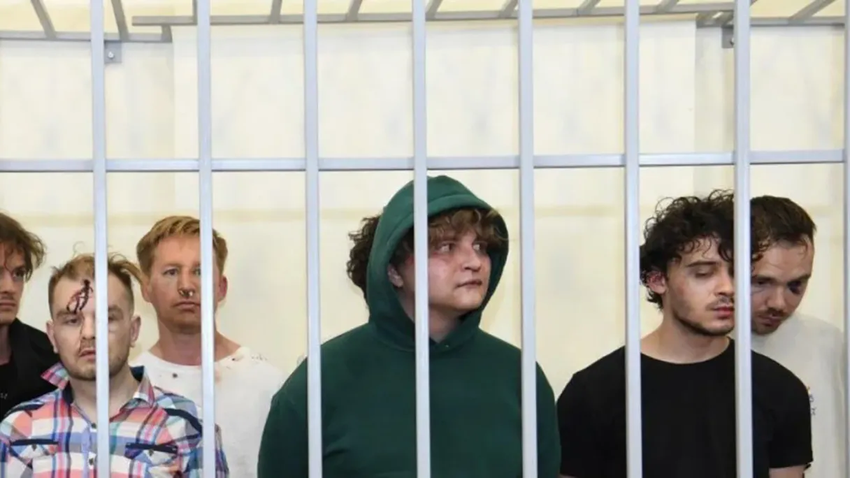 Задержанные в Баку гражданины России / Скрин из видео APA Group