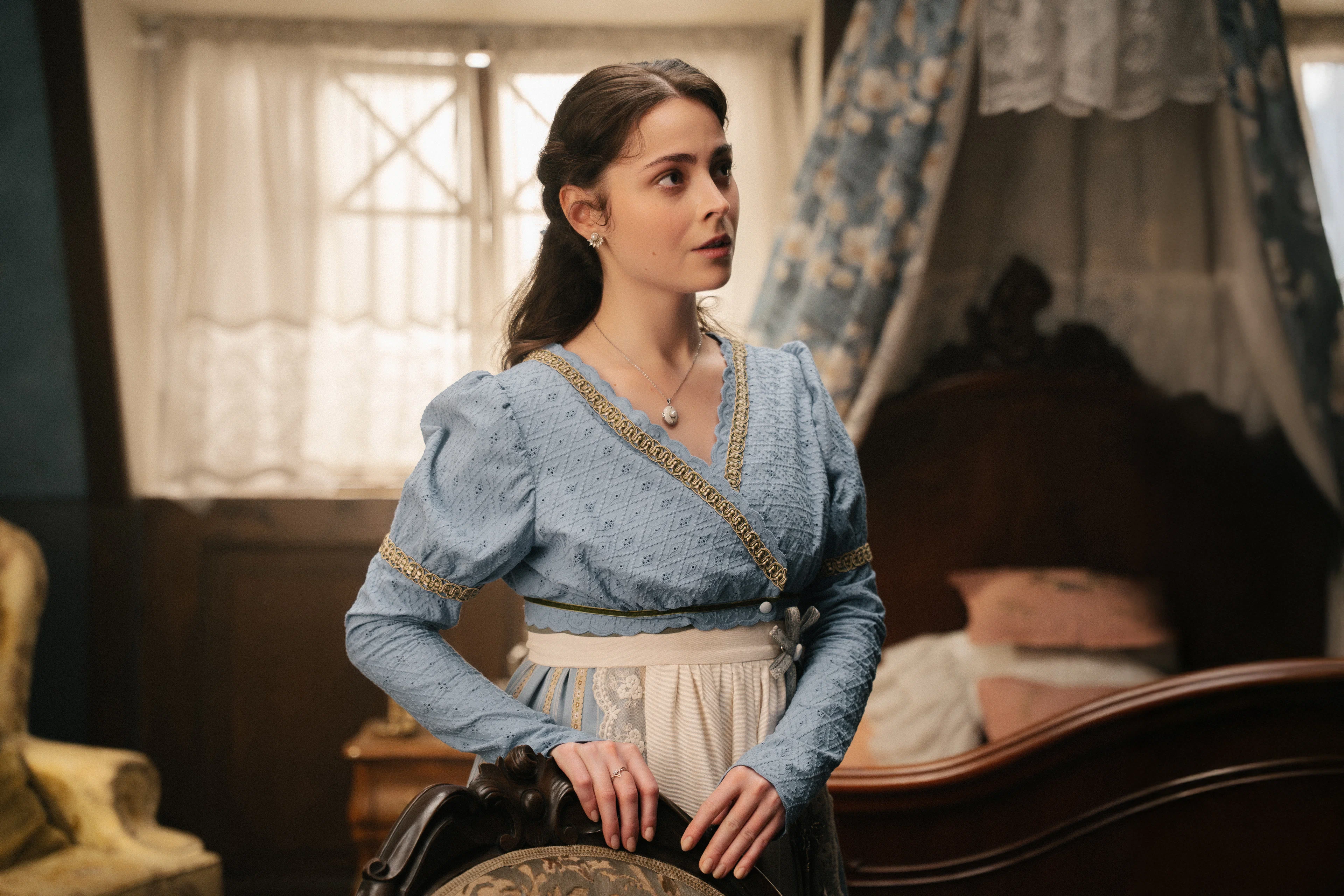 Кадр из сериала&nbsp;«История его служанки»
kinopoisk.ru