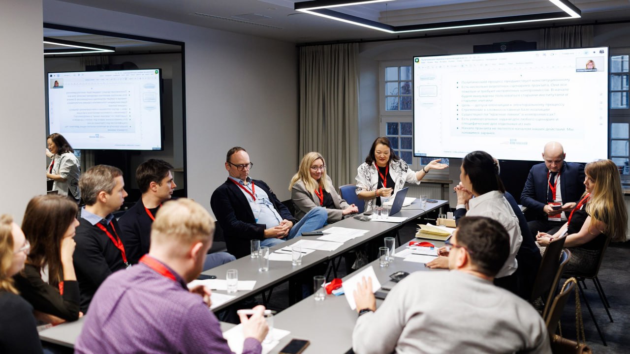 Обложка статьи Юлия Навальная и ФБК выступили против «Списка 6000» ФБК