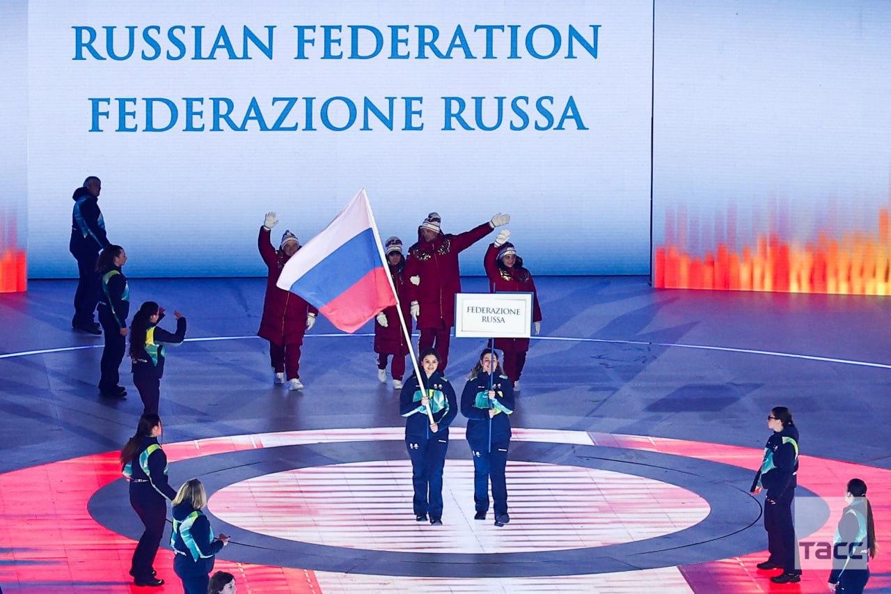 Обложка статьи Российские спортсмены впервые с 2014 года прошли на открытии Паралимпиады с национальным флагом