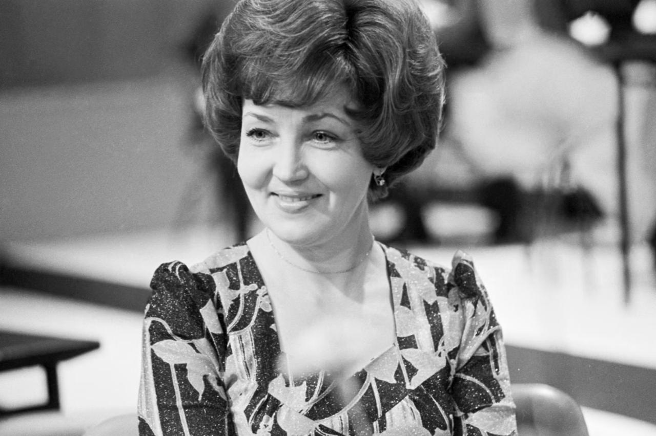 Обложка статьи Умерла телеведущая Светлана Жильцова