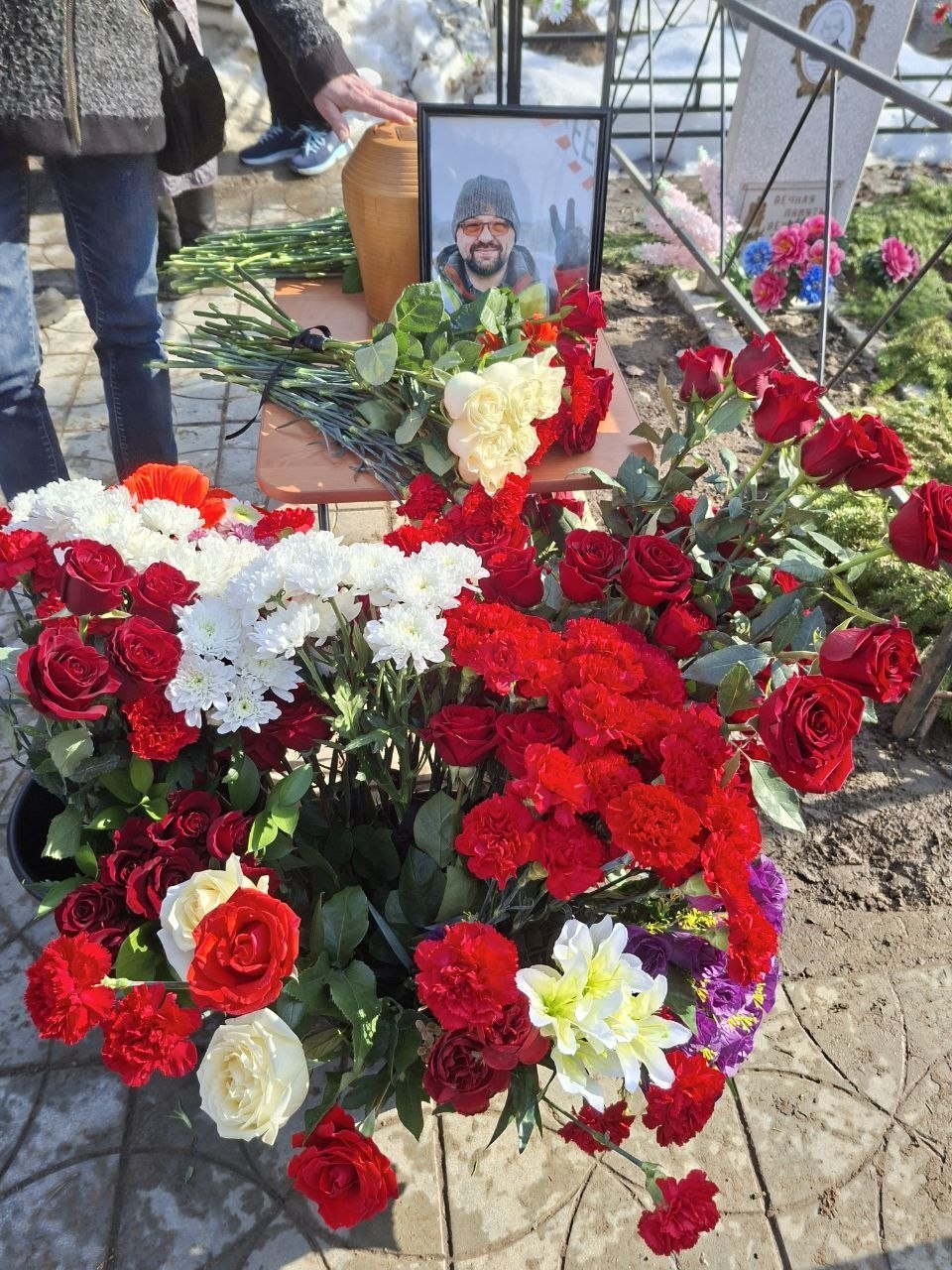 Обложка статьи В Северодвинске похоронили экоактивиста Дмитрия Секушина