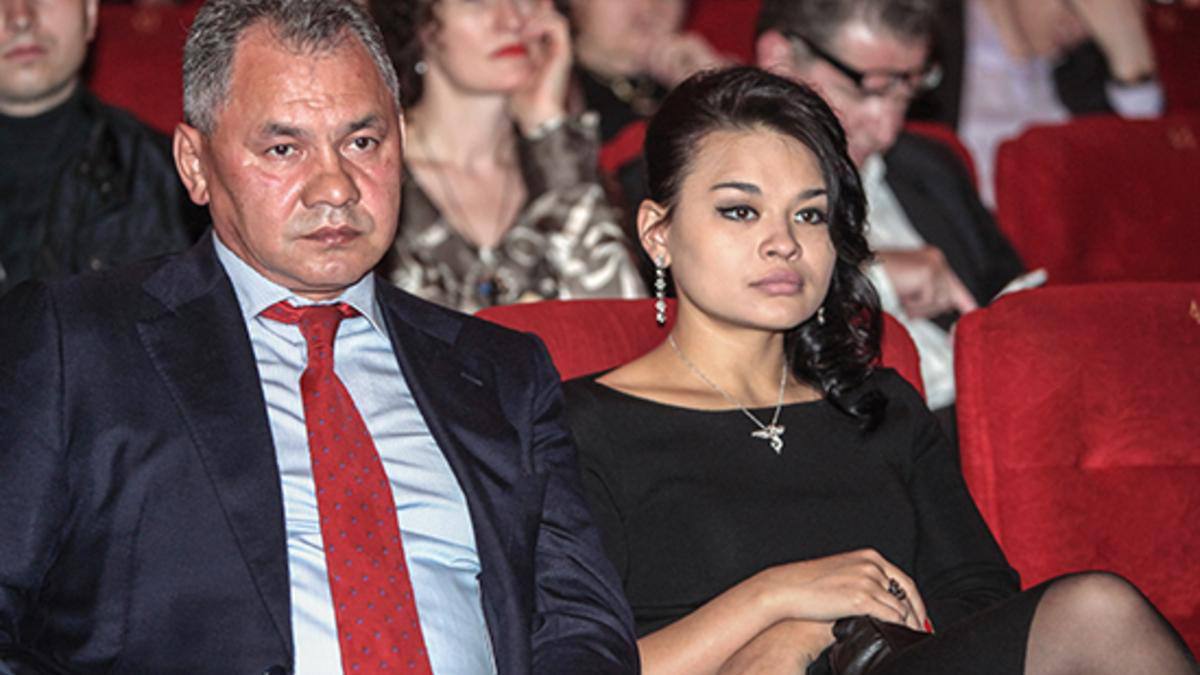 Обложка статьи Дочь Сергея Шойгу возглавила фонд, отвечающий за переработку редкоземельных металлов в Сибири