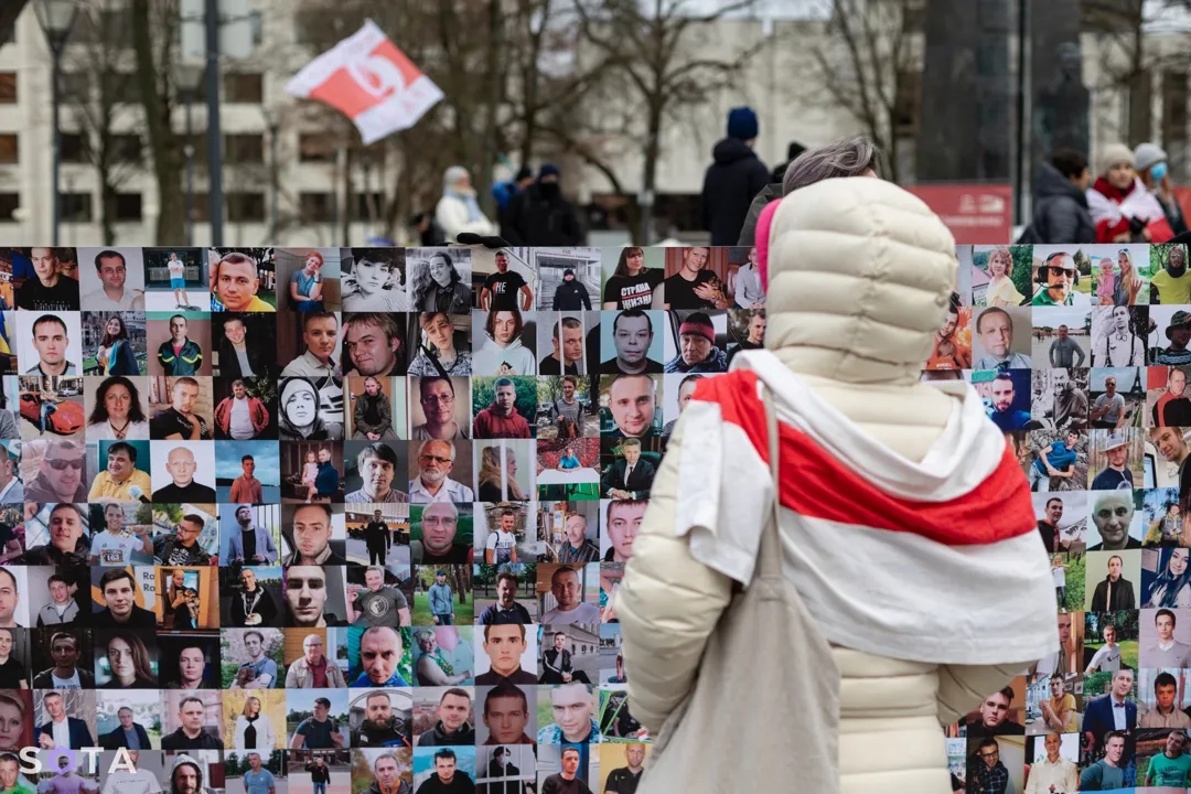Обложка статьи В Беларуси за один день задержали 12 адвокатов