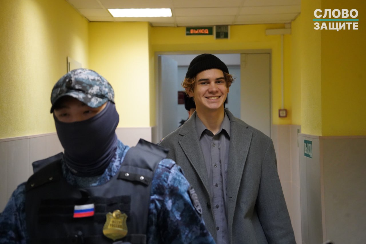 Обложка статьи Барабанщик «Стоптайма» Владислав Леонтьев покинул группу