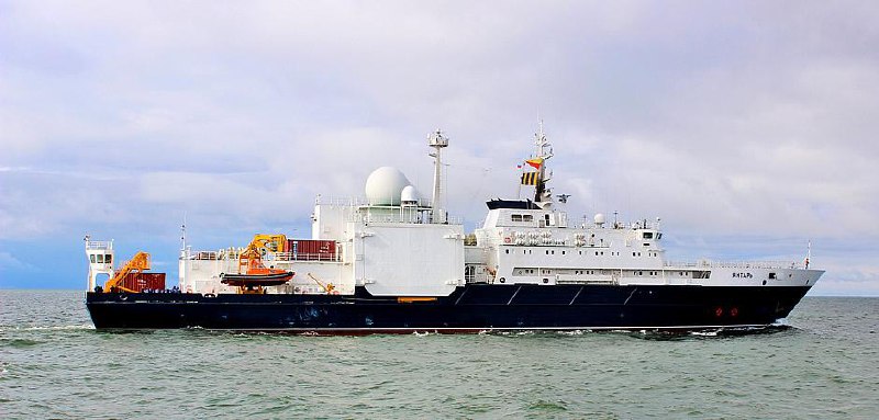 Обложка статьи Минобороны Британии обвинило Россию в использовании лазеров против британских пилотов