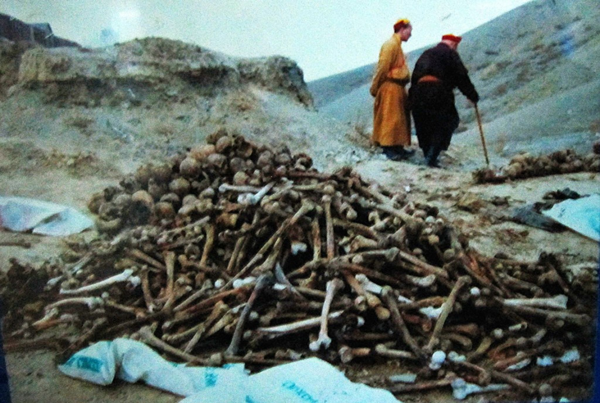 Массовое захоронение казненных буддийских монахов у горы Хамбын-обо
Мемориальный музей жертв политических репрессий, г. Улан-Батор