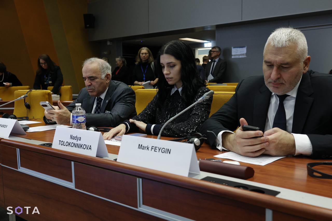 Обложка статьи Венедиктов назвал унизительным отсутствие постоянных пропусков в ПАСЕ у членов российской делегации