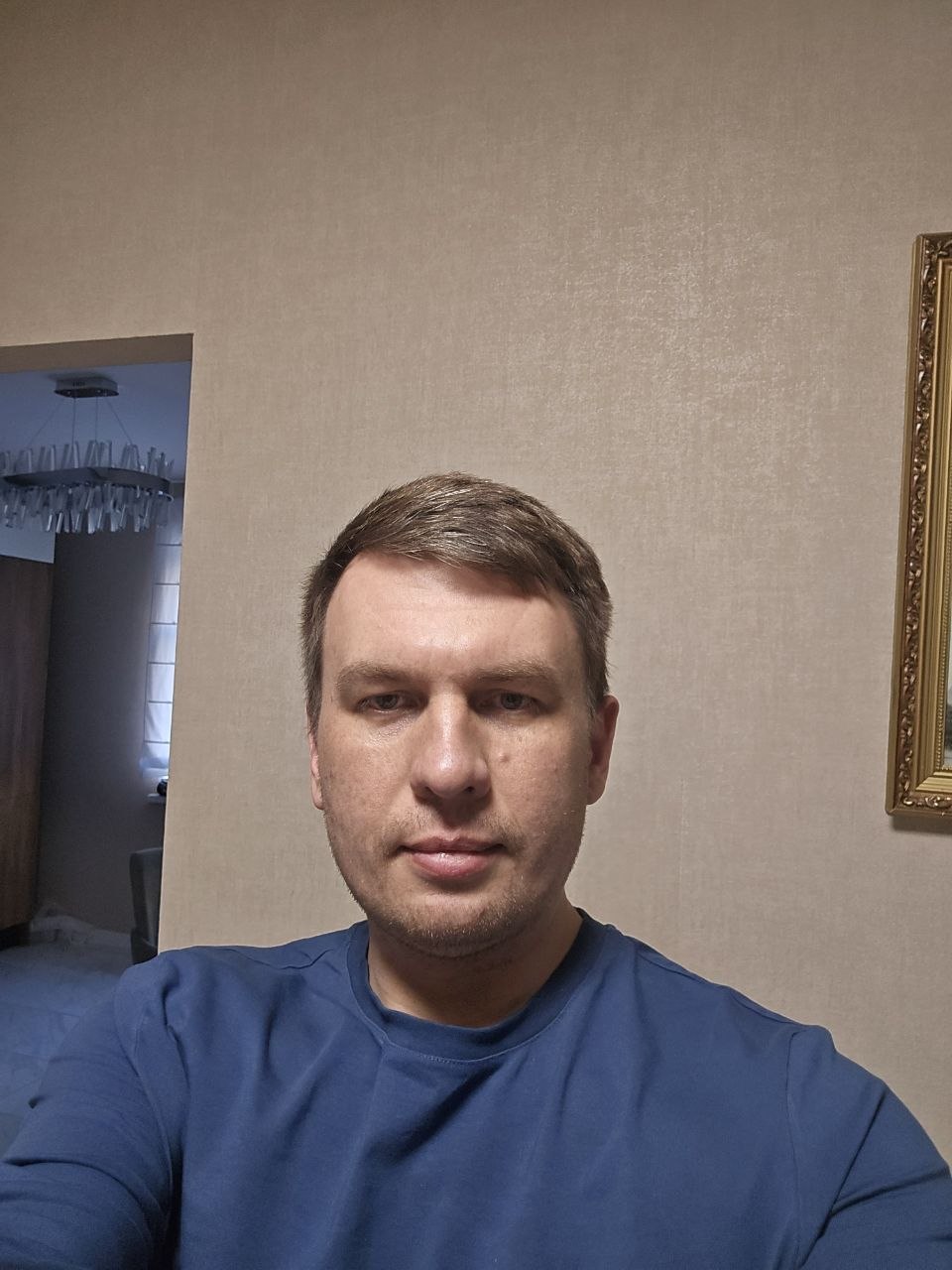 Обложка статьи Илью Ремесло выпустили из психбольницы