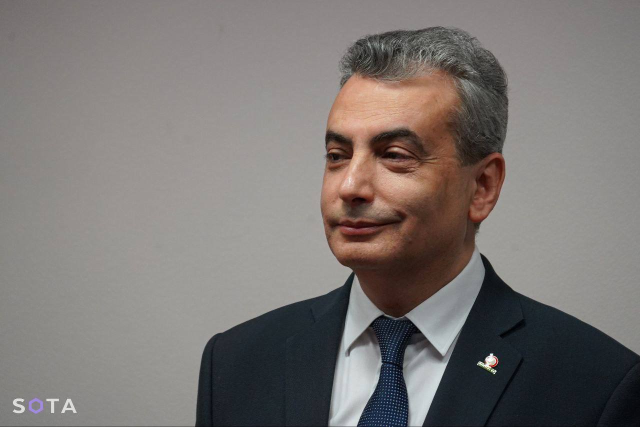 Обложка статьи Зампреда «Яблока» Льва Шлосберга внесли в перечень «террористов и экстремистов»