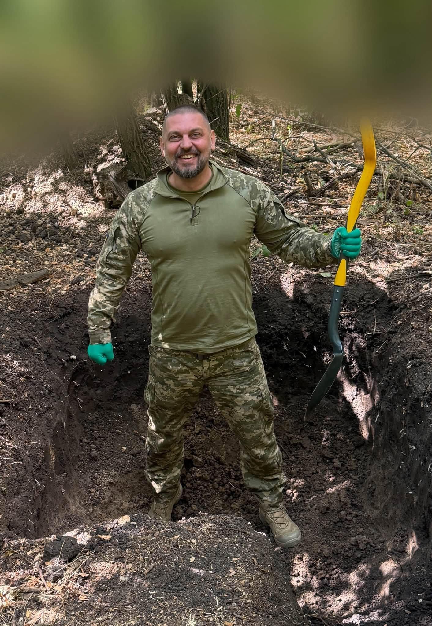 Обложка статьи Известный интервью с российскими военнопленными блогер Золкин «мобилизовался» в ВСУ. В отношении него расследуют уклонение от налогов