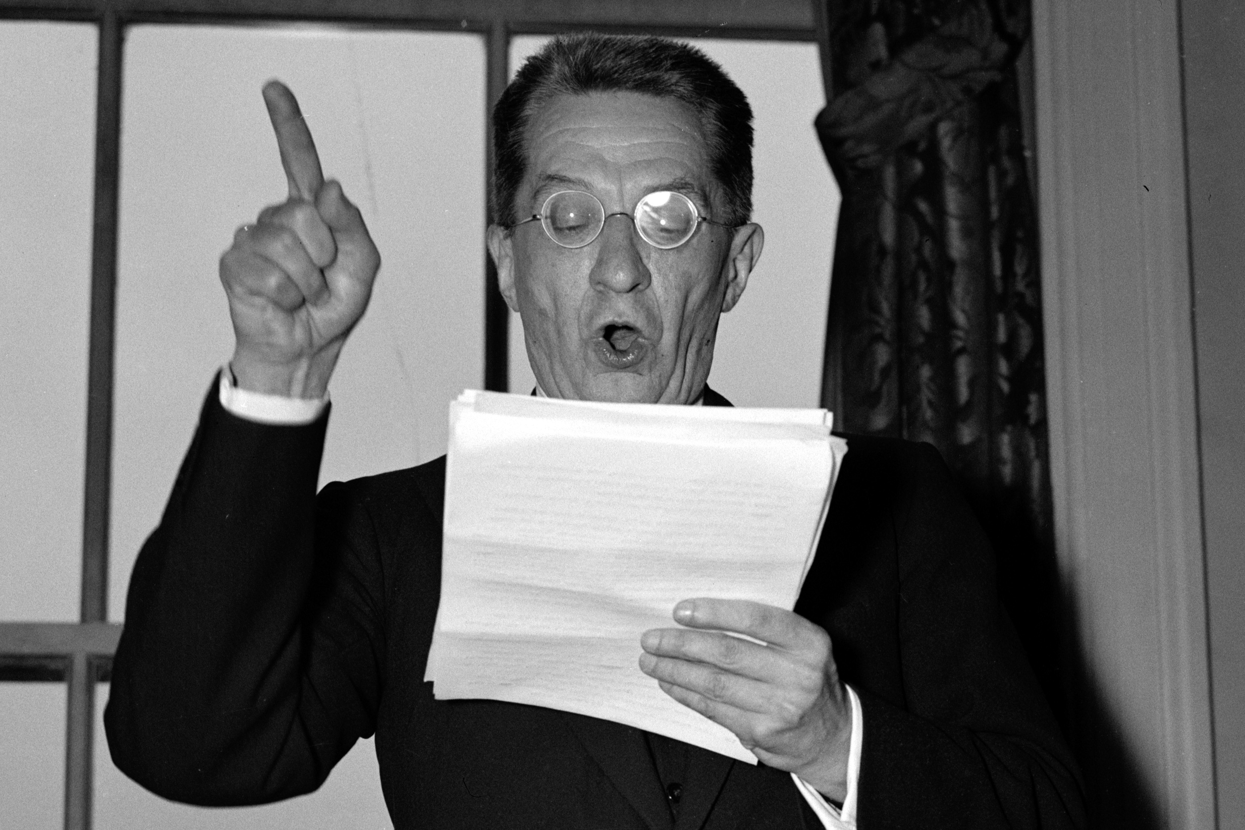 Обложка статьи Зеркало для оппозиции в ПАСЕ: Амкомлиб против Сталина