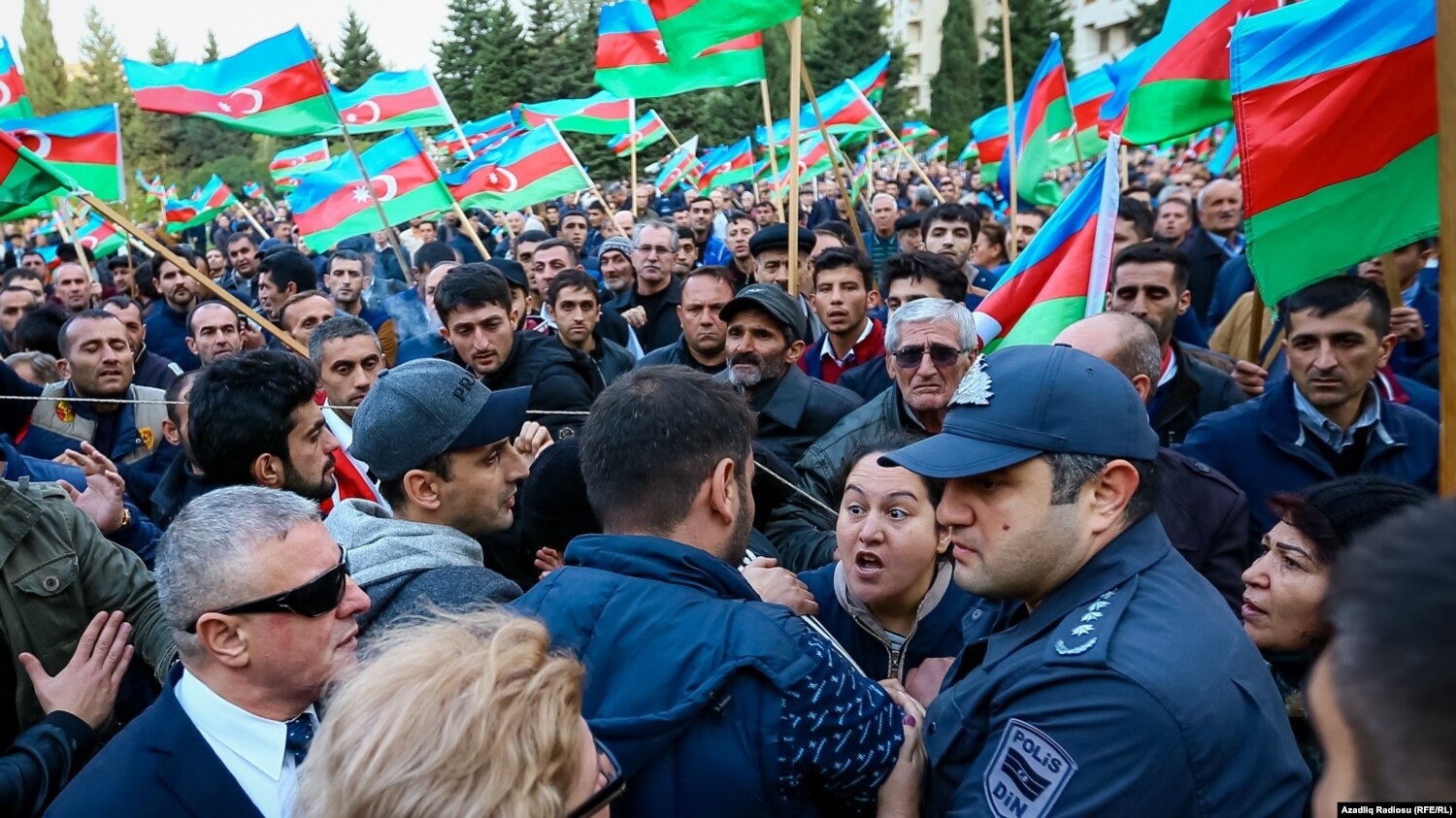 Митинг оппозиции в Баку 28 октября 2017 г. 
Фото: svoboda.org
