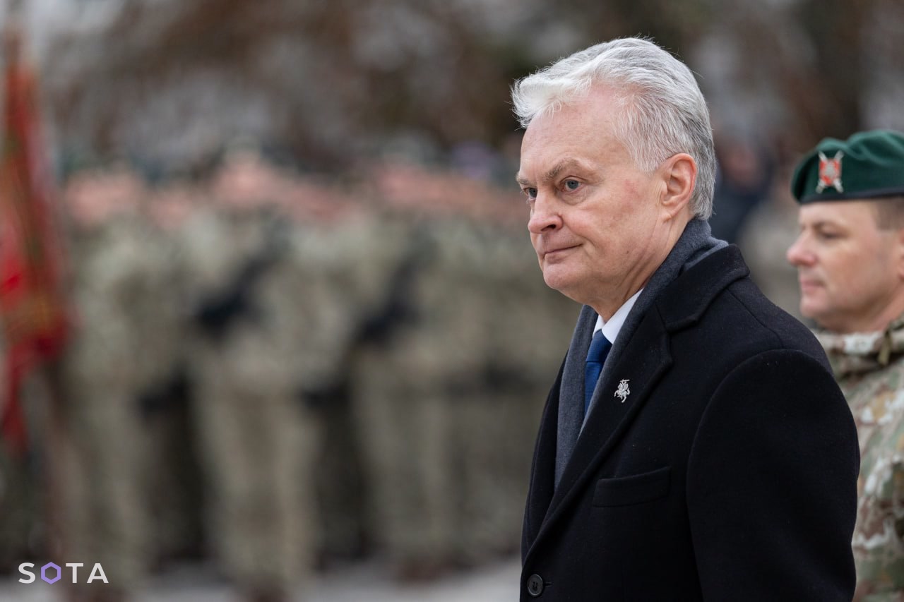 Обложка статьи Президент Литвы заподозрил Волкова в том, что он не является оппозиционером