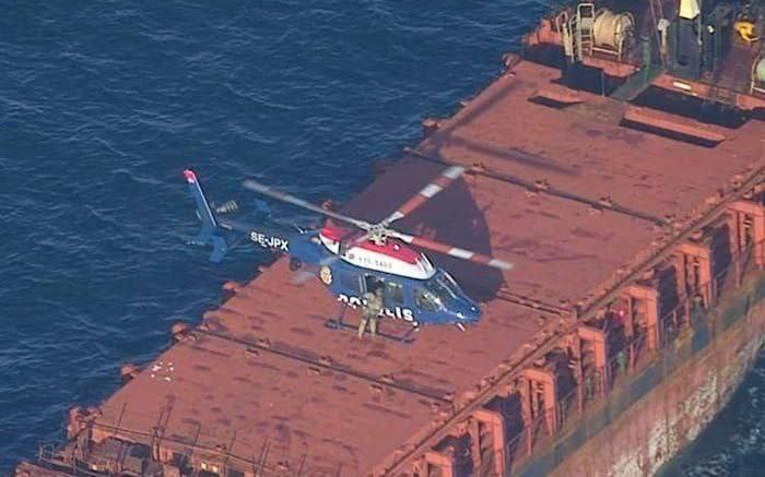 Обложка статьи Посольство РФ сообщило о 10 россиянах на задержанном в Швеции сухогрузе Caffa